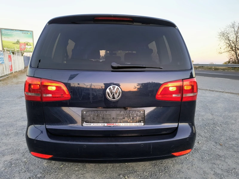 VW Touran 2.0-140 КС NAVI, Automatic Ful extri!!!!!, снимка 6 - Автомобили и джипове - 47855561