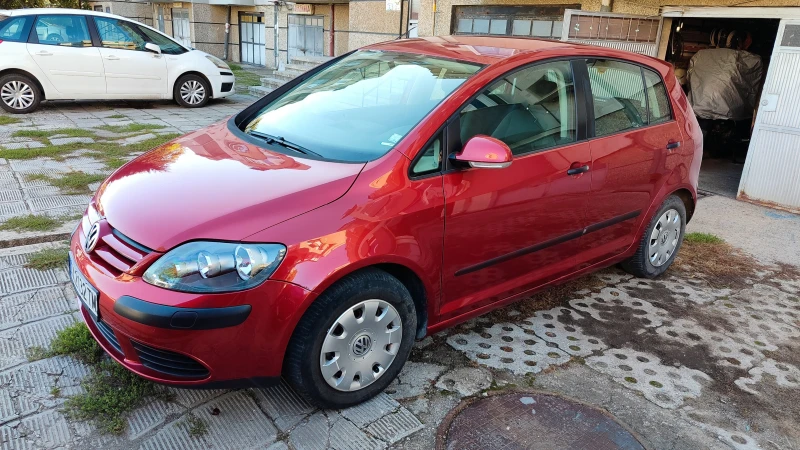 VW Golf Plus, снимка 3 - Автомобили и джипове - 48357529