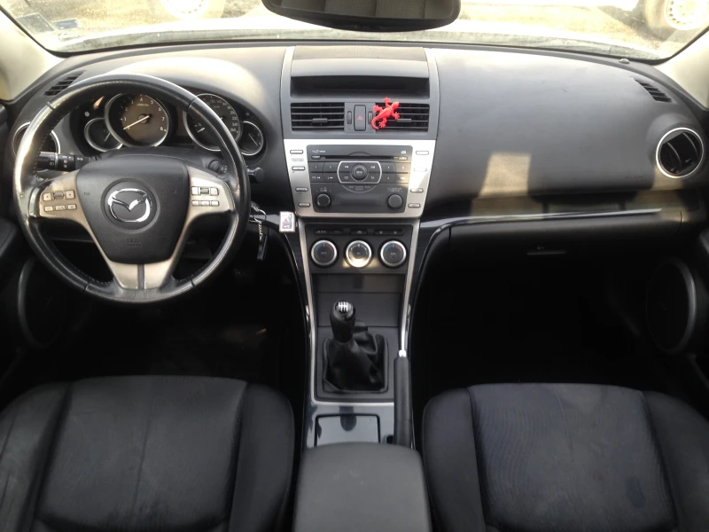 Mazda 6 2.0i/147кс/6ск, снимка 14 - Автомобили и джипове - 48738045