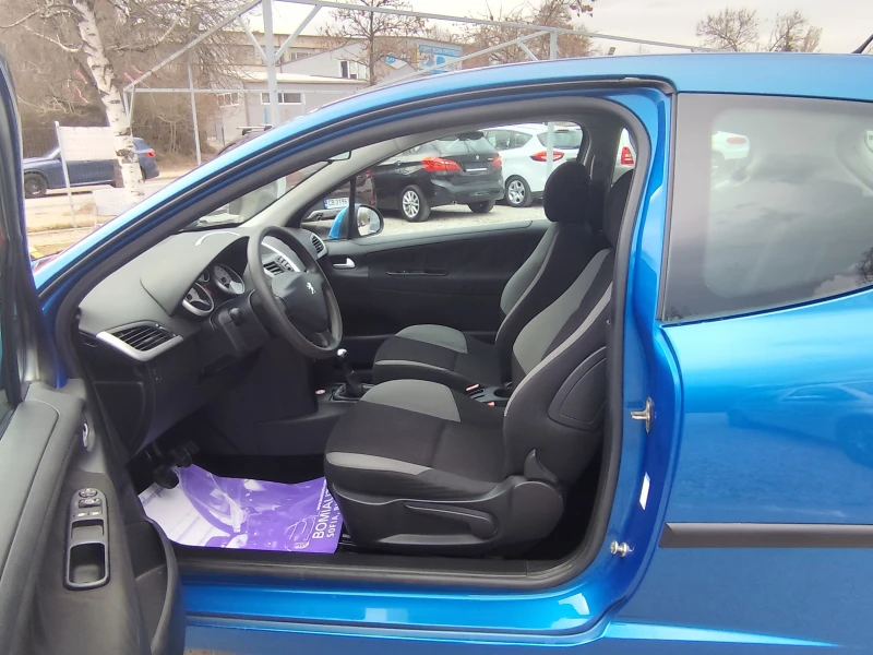 Peugeot 207 1.4i * KLIMA* , снимка 7 - Автомобили и джипове - 49469385