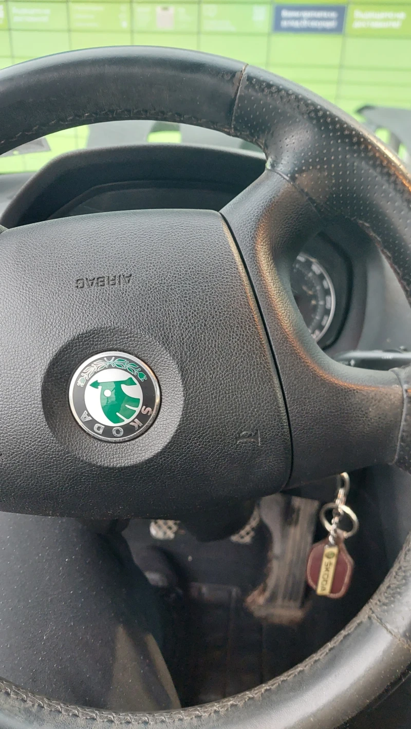 Skoda Octavia, снимка 10 - Автомобили и джипове - 52473969