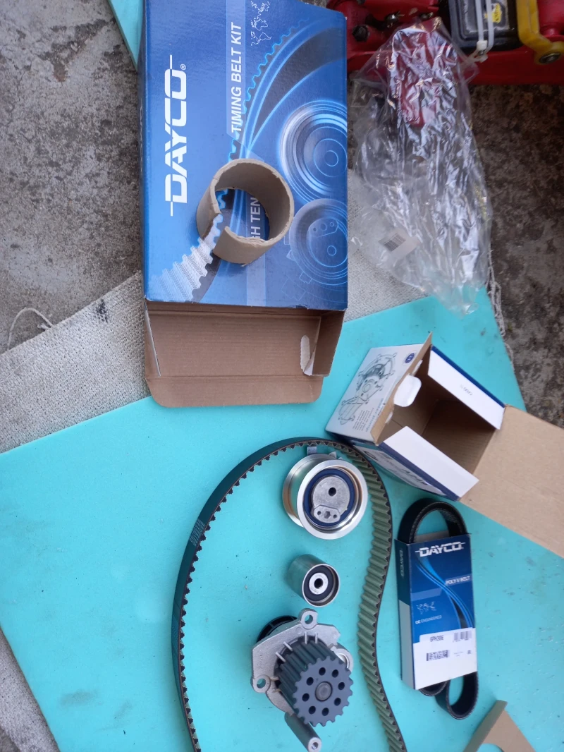 Seat Ibiza Тди, снимка 5 - Автомобили и джипове - 51947350