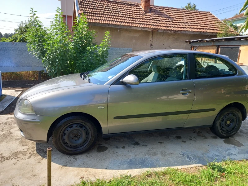 Seat Ibiza Тди, снимка 6 - Автомобили и джипове - 51947350