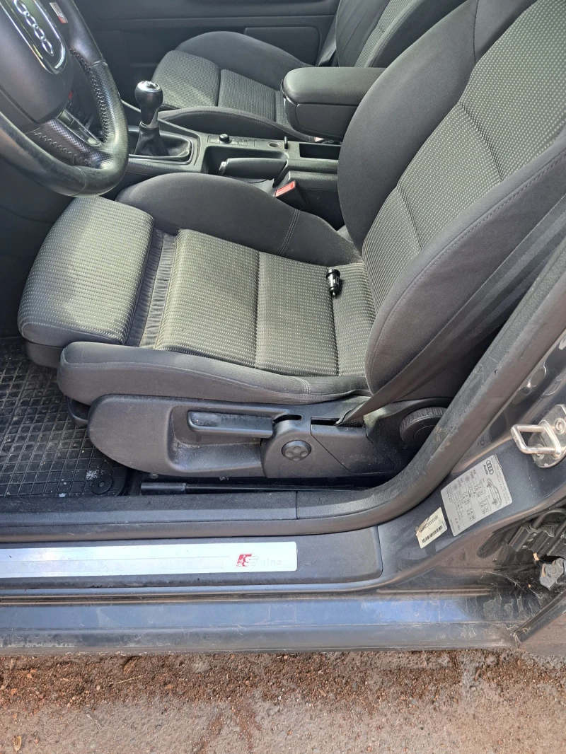 Audi A4, снимка 2 - Автомобили и джипове - 52492539