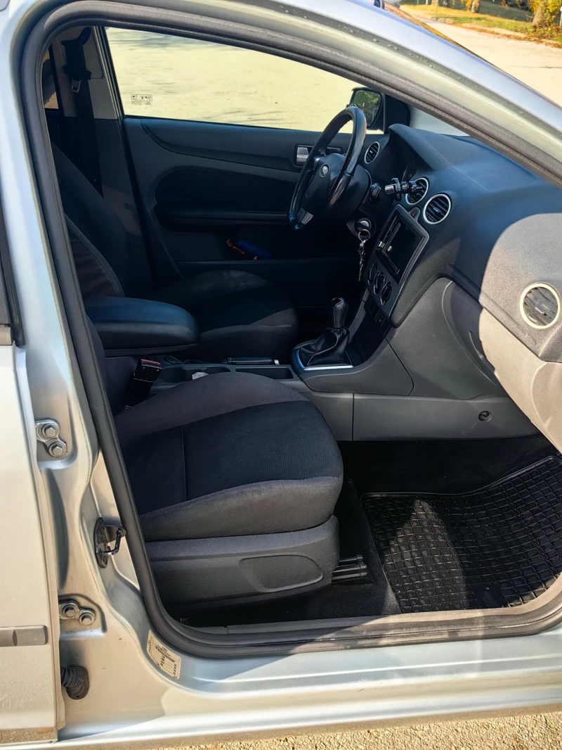 Ford Focus, снимка 10 - Автомобили и джипове - 52615726