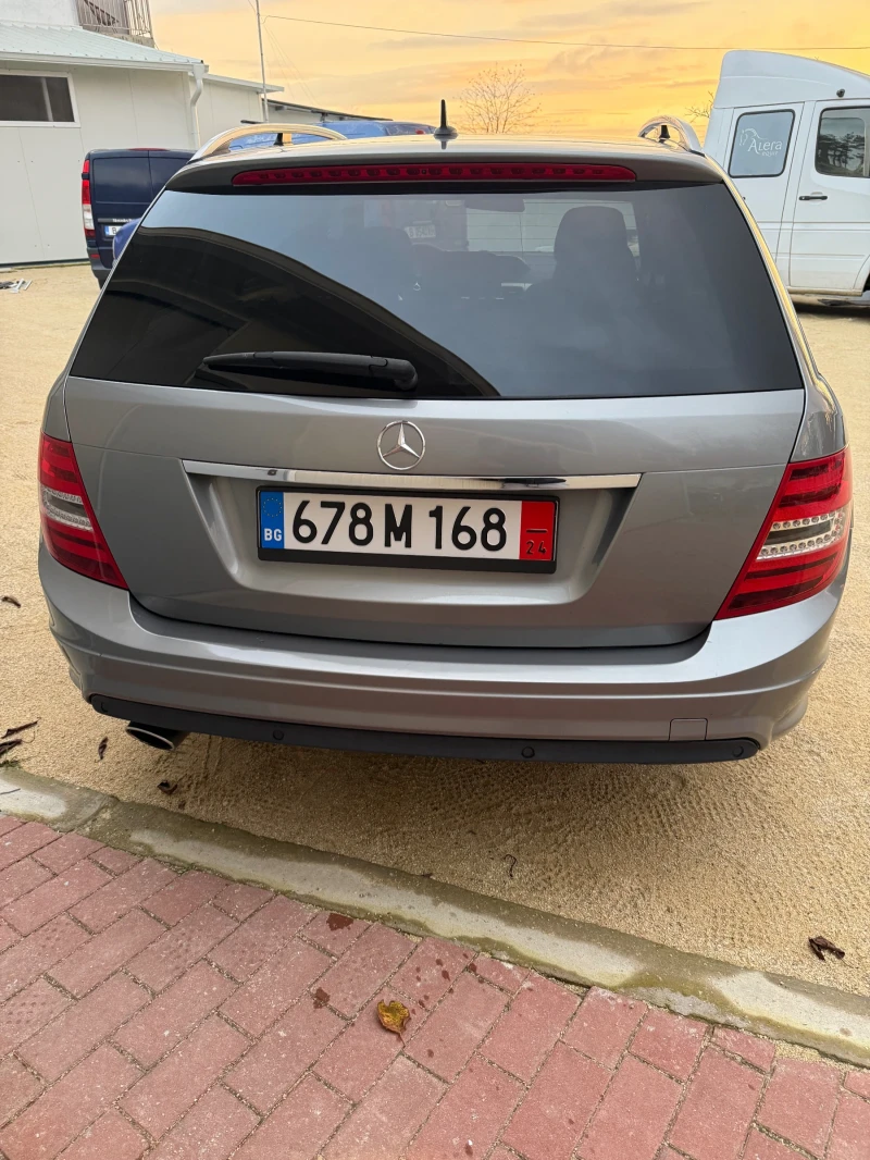Mercedes-Benz C 250, снимка 5 - Автомобили и джипове - 52869112