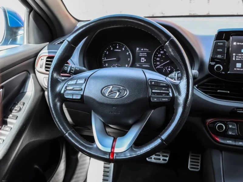 Hyundai Elantra GT SR TURBO * * CARFAX * * АВТО КРЕДИТ * * , снимка 11 - Автомобили и джипове - 52869324