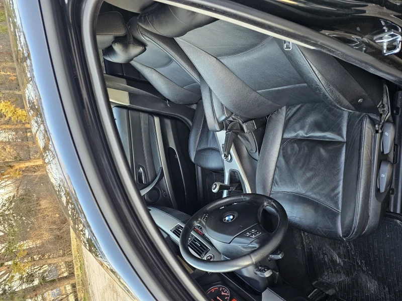 BMW 320, снимка 11 - Автомобили и джипове - 52938274