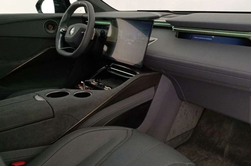 Lotus Eletre S, снимка 8 - Автомобили и джипове - 53019393