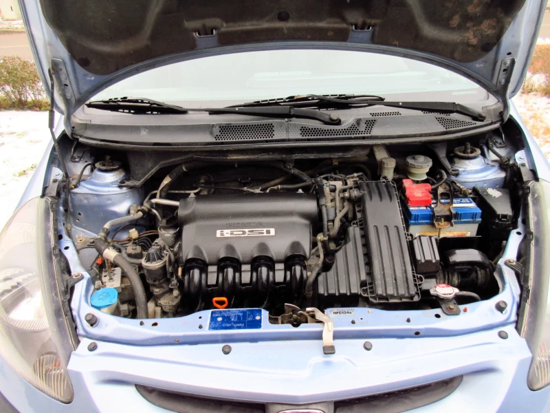 Honda Jazz 1.4i, снимка 12 - Автомобили и джипове - 53269376