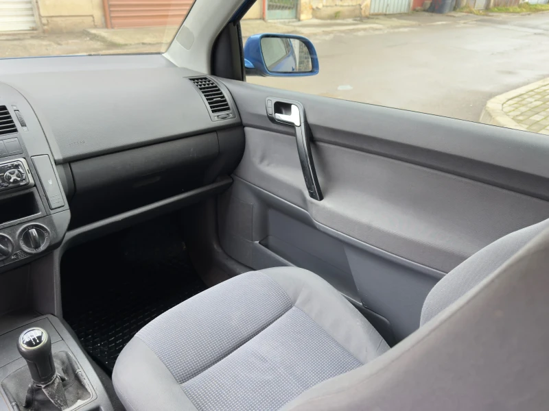 VW Polo 1.2 ТОП СЪСТОЯНИЕ, снимка 11 - Автомобили и джипове - 53289250