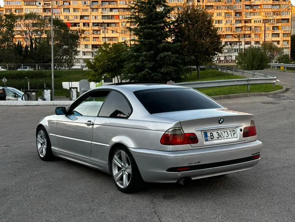BMW 320  - изображение 8