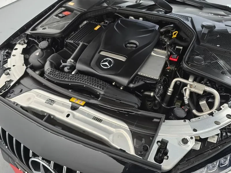 Mercedes-Benz C 200, снимка 6 - Автомобили и джипове - 55015325