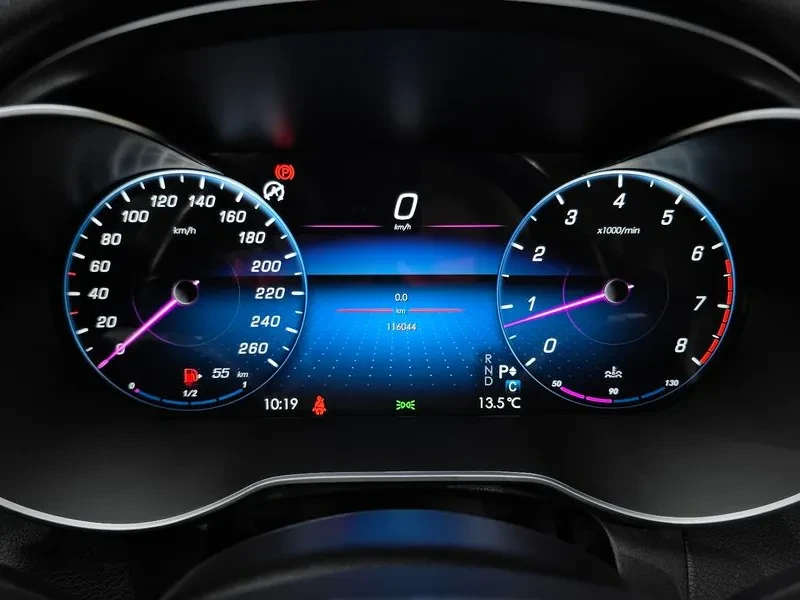 Mercedes-Benz C 200, снимка 8 - Автомобили и джипове - 55015325