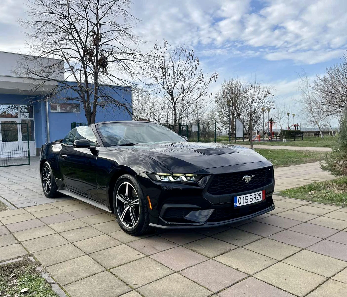 Ford Mustang 10.2024год., снимка 1