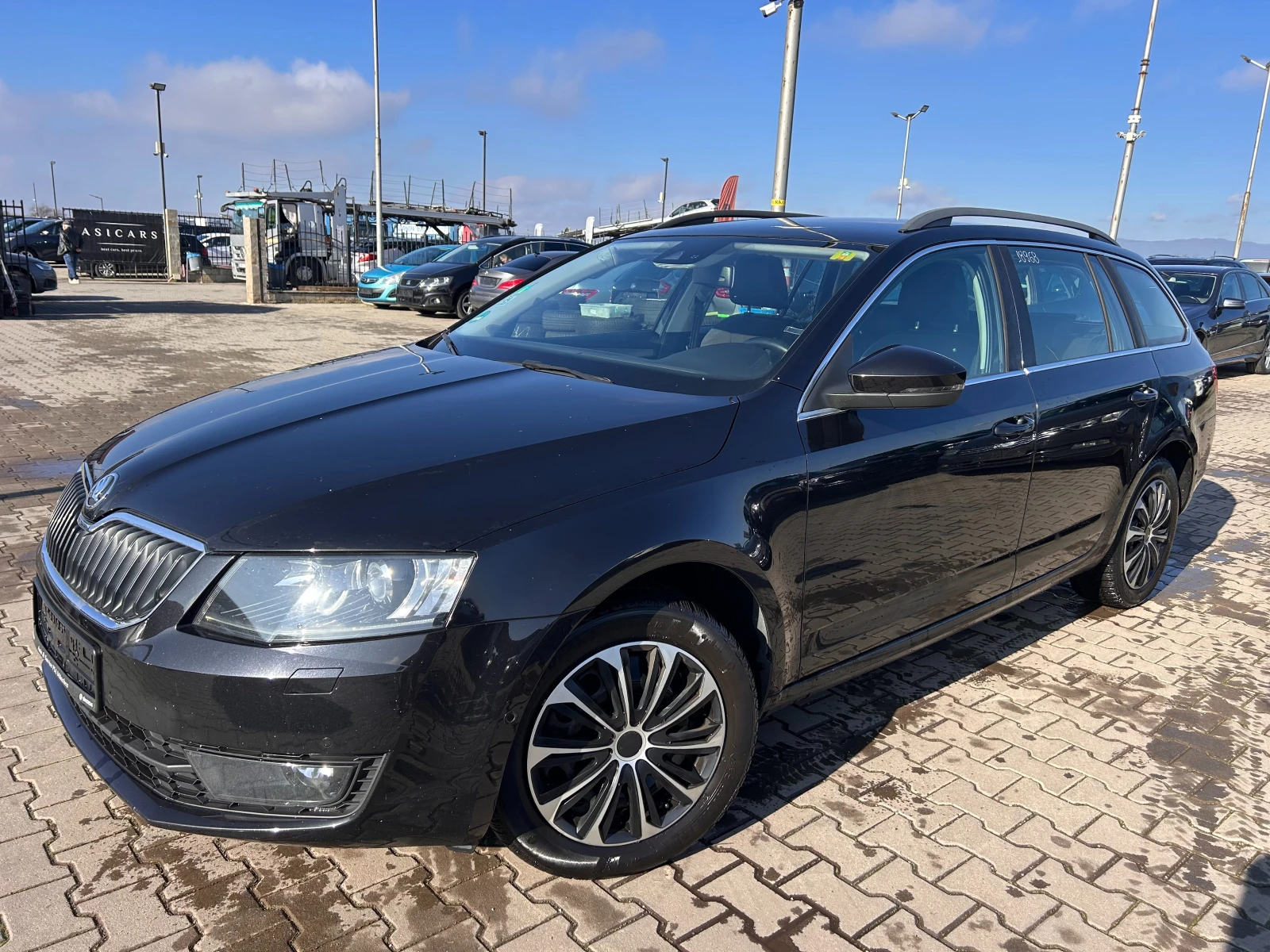 Skoda Octavia 2.0TDI AVTOMAT/NAVI EURO 5, снимка 1