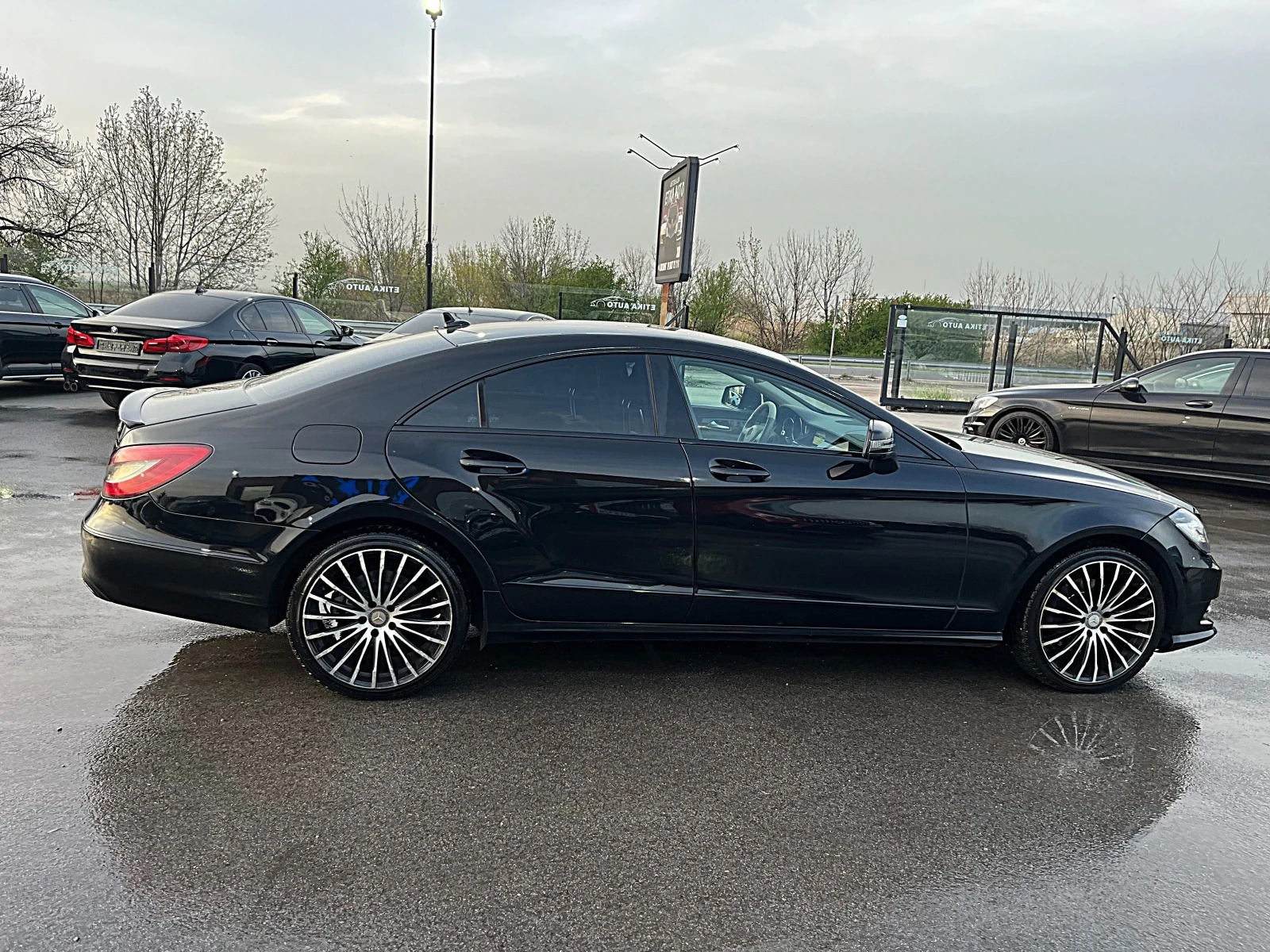 Mercedes-Benz CLS 350 AMG OPTIK-DISTRONIK-BIXENON-LED-NAVI-SPORT-GERMANI - изображение 7