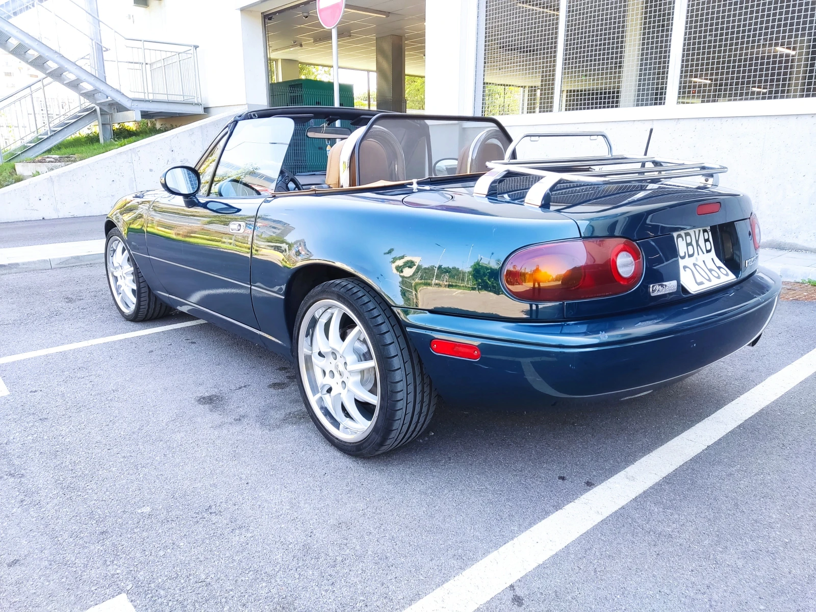 Mazda Mx-5 Klimatik 1.8 131k.c. - изображение 2