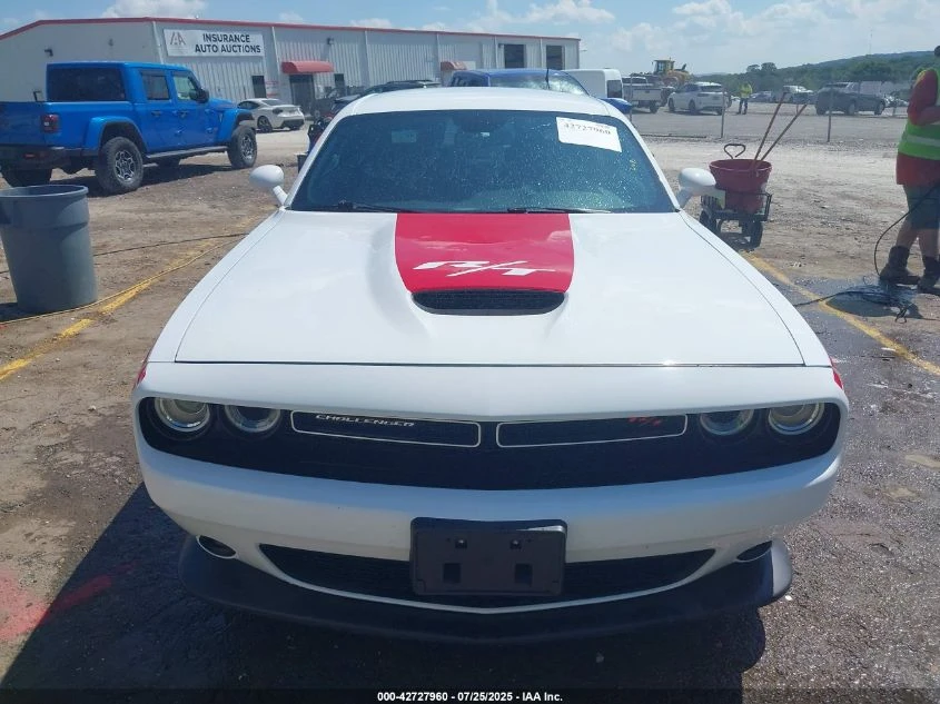 Dodge Challenger 2021 DODGE CHALLENGER RT - изображение 2