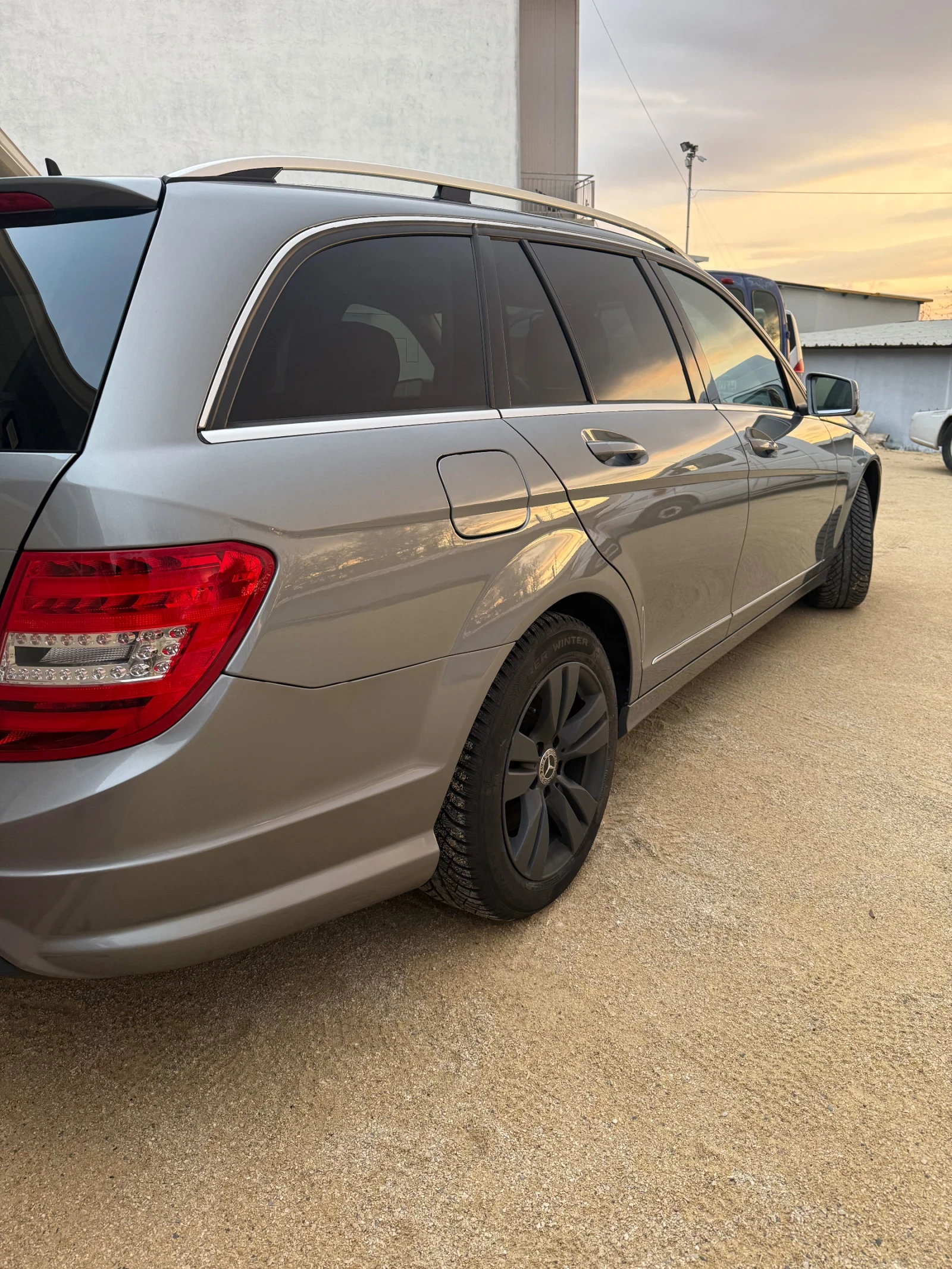 Mercedes-Benz C 250  - изображение 4