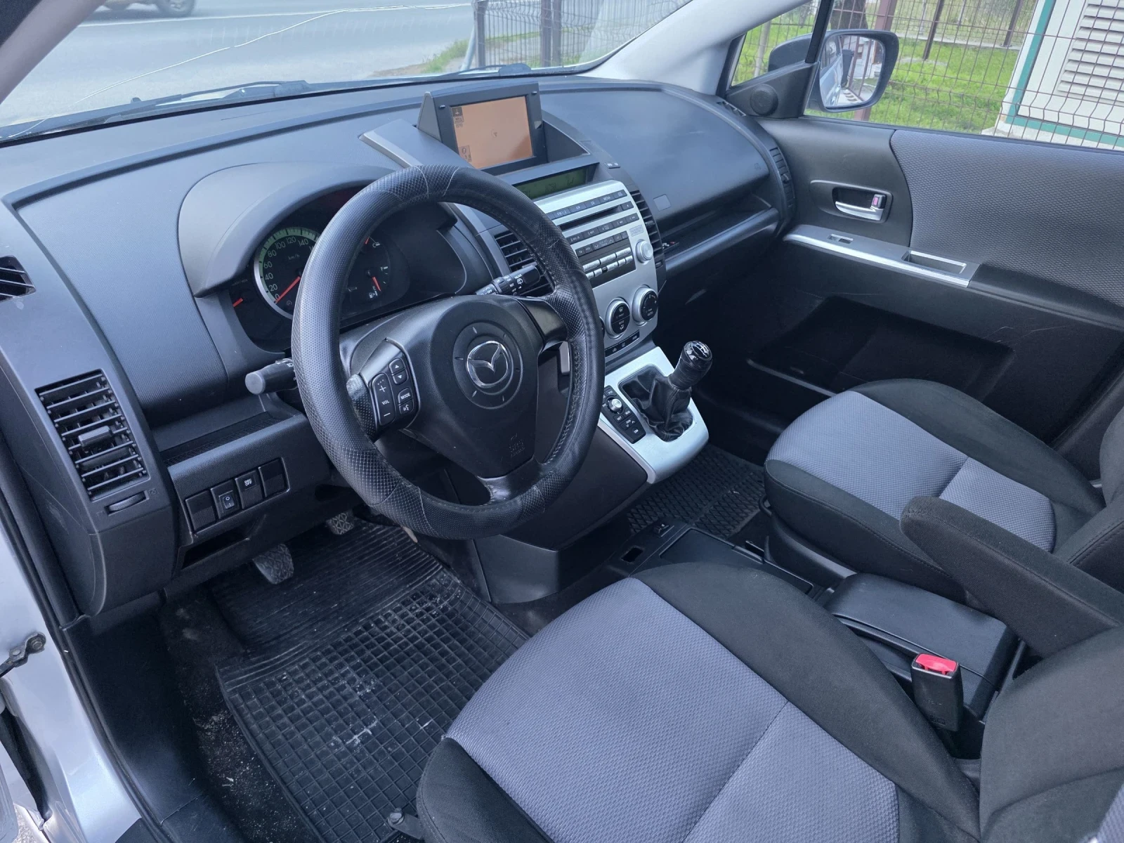 Mazda 5 2.0i DOHC 16V GTA * НАВИ* ПОДГРЕВ*  - изображение 9