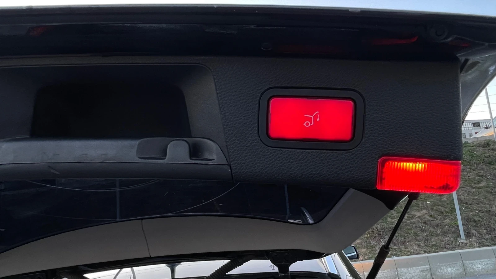 Mercedes-Benz C 320 W204, снимка 14 - Автомобили и джипове - 53792207