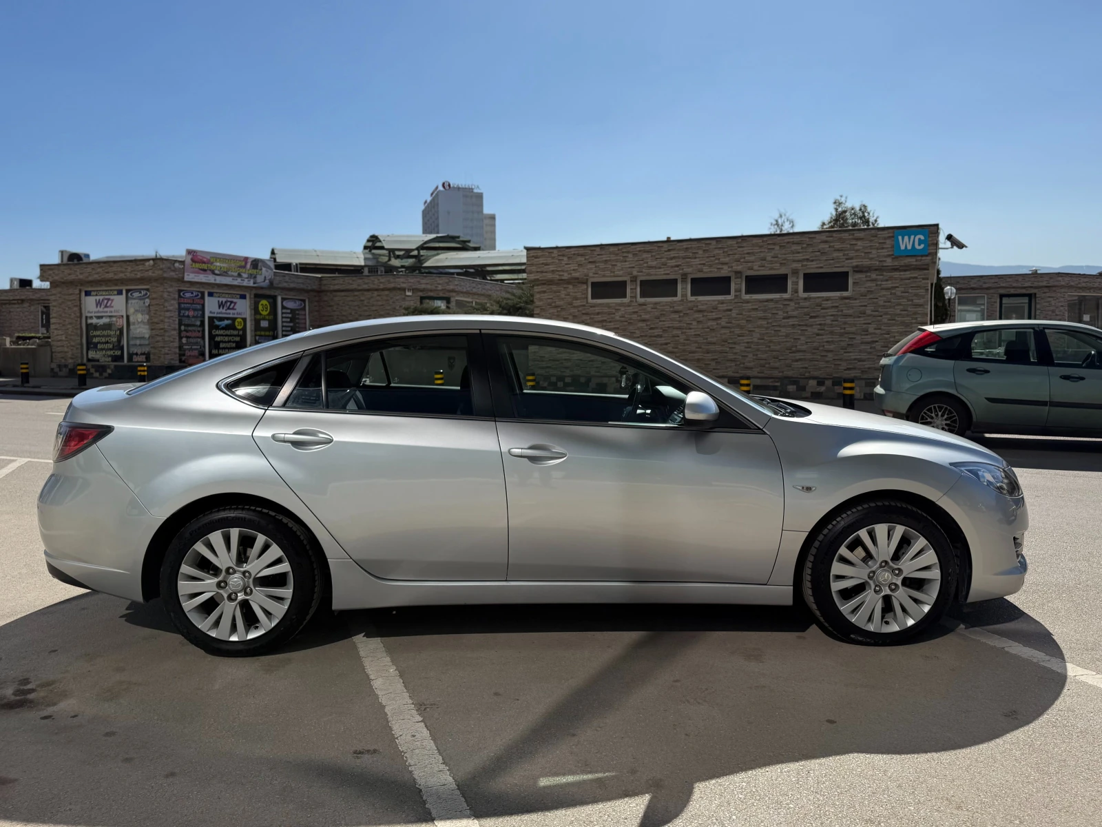 Mazda 6 6 МЕСЕЦА ГАРАНЦИЯ/2.0i 147к.с. Автоматик/BOSE, снимка 5 - Автомобили и джипове - 53823340