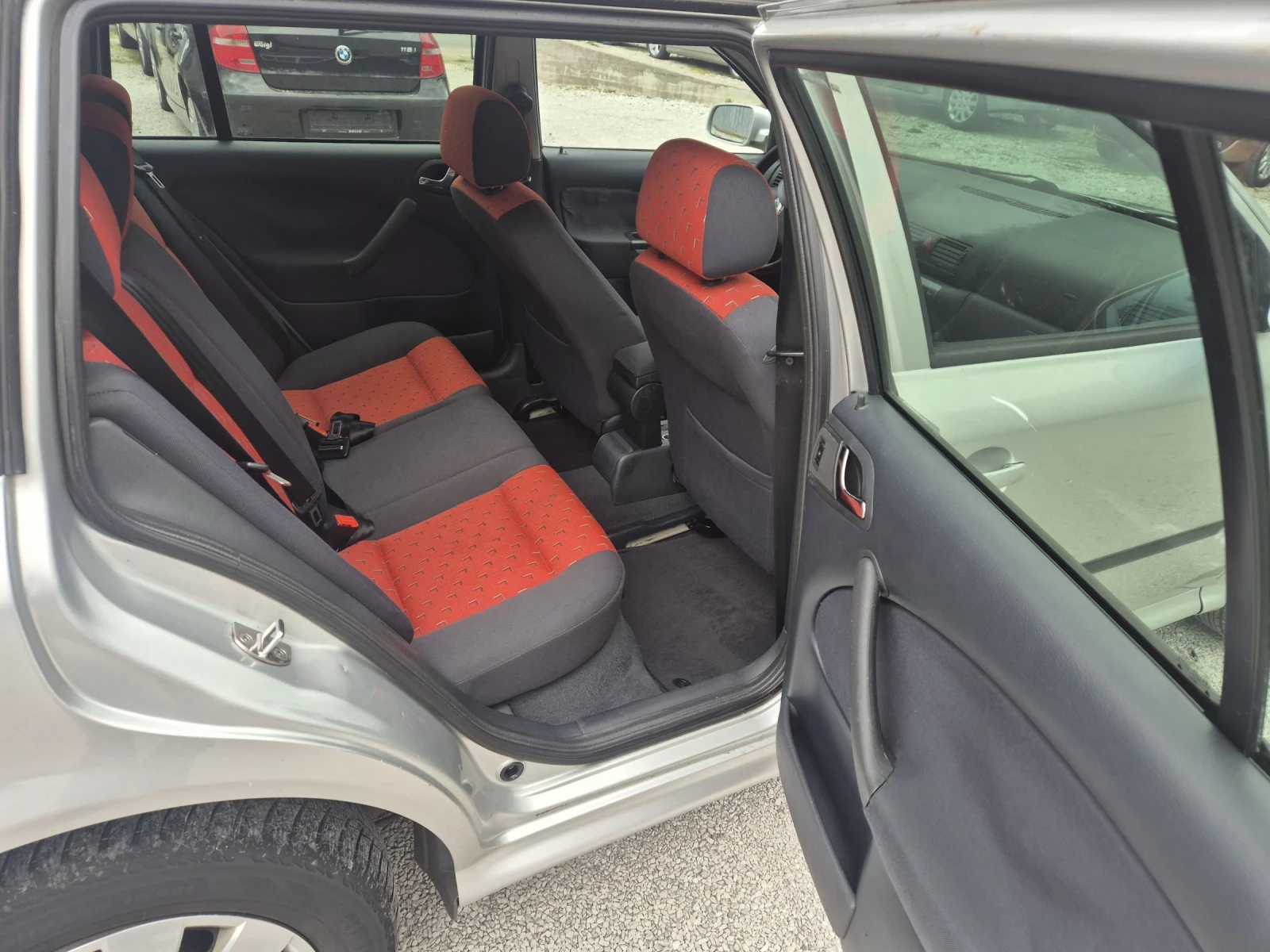 Skoda Octavia 2.0 Бензин RS, снимка 9 - Автомобили и джипове - 53907681