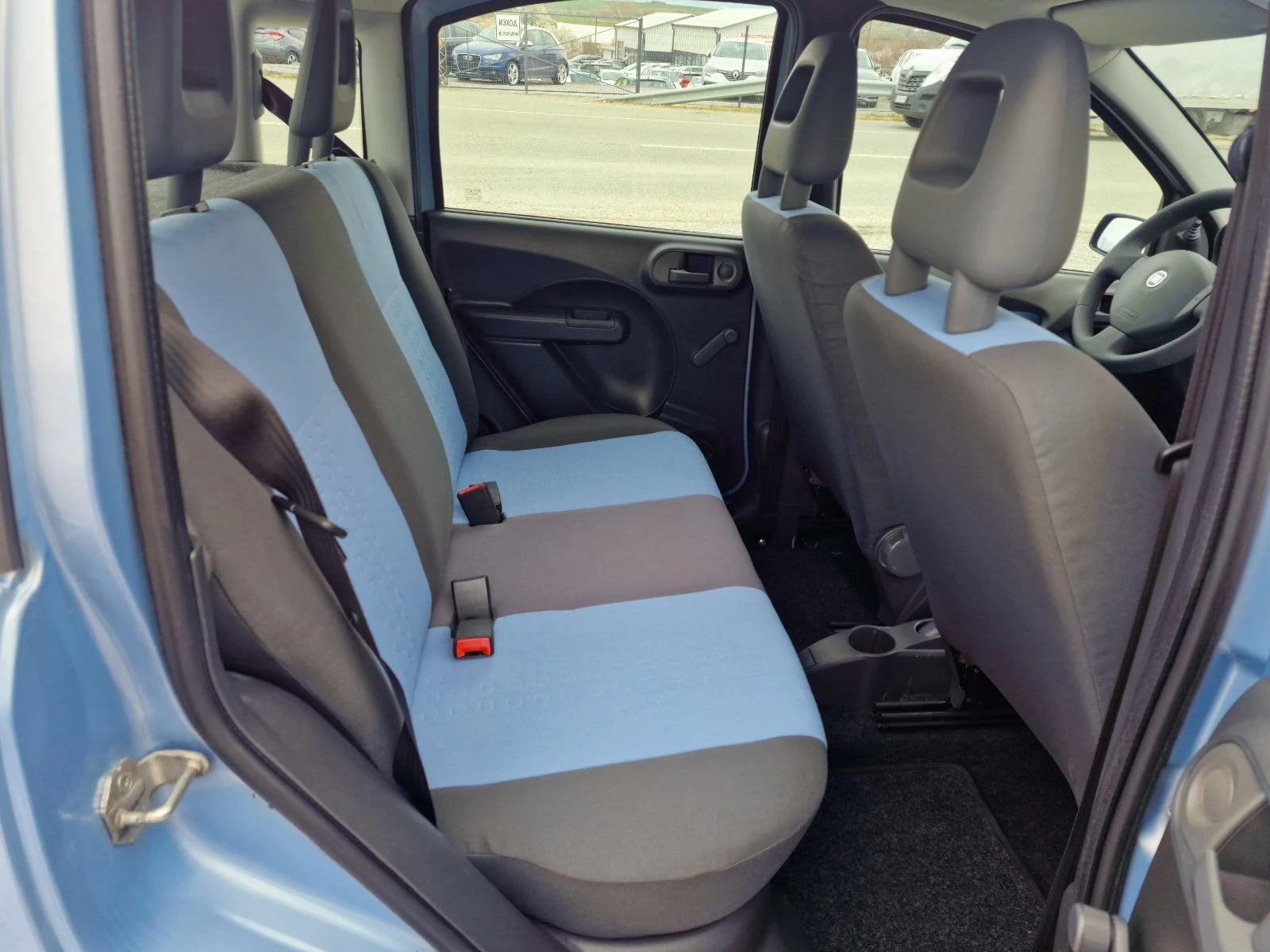 Fiat Panda, снимка 11 - Автомобили и джипове - 54046051