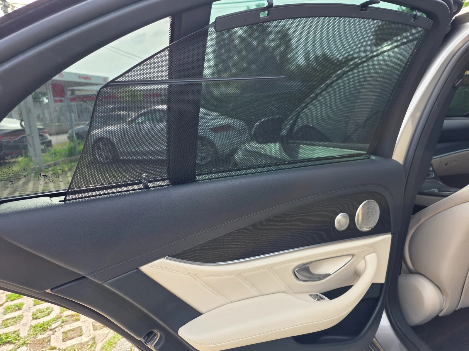 Mercedes-Benz E 53 AMG FACELIFT БАРТЕР ЛИЗИНГ, снимка 14 - Автомобили и джипове - 54477999