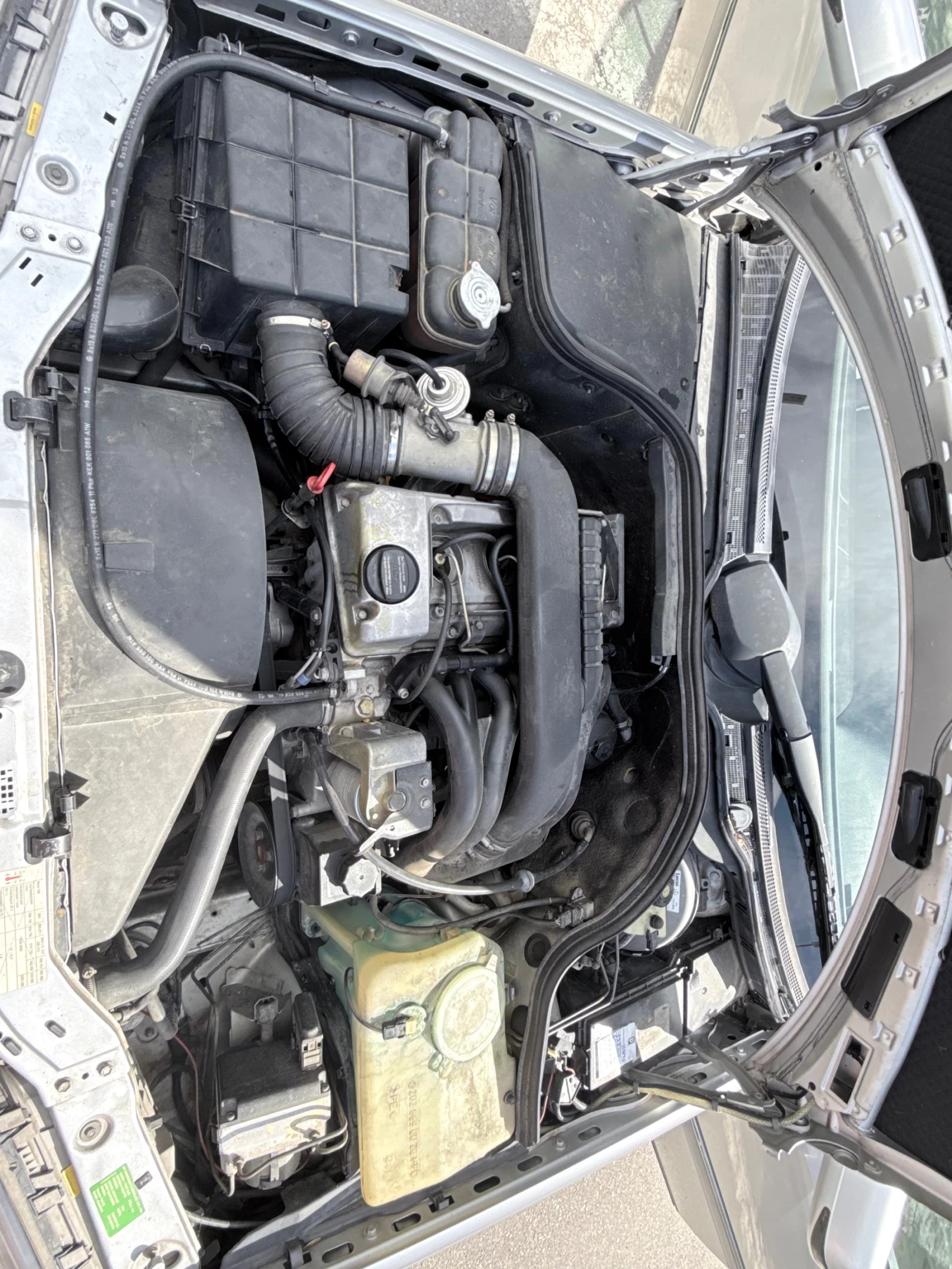 Mercedes-Benz 220, снимка 15 - Автомобили и джипове - 54691723