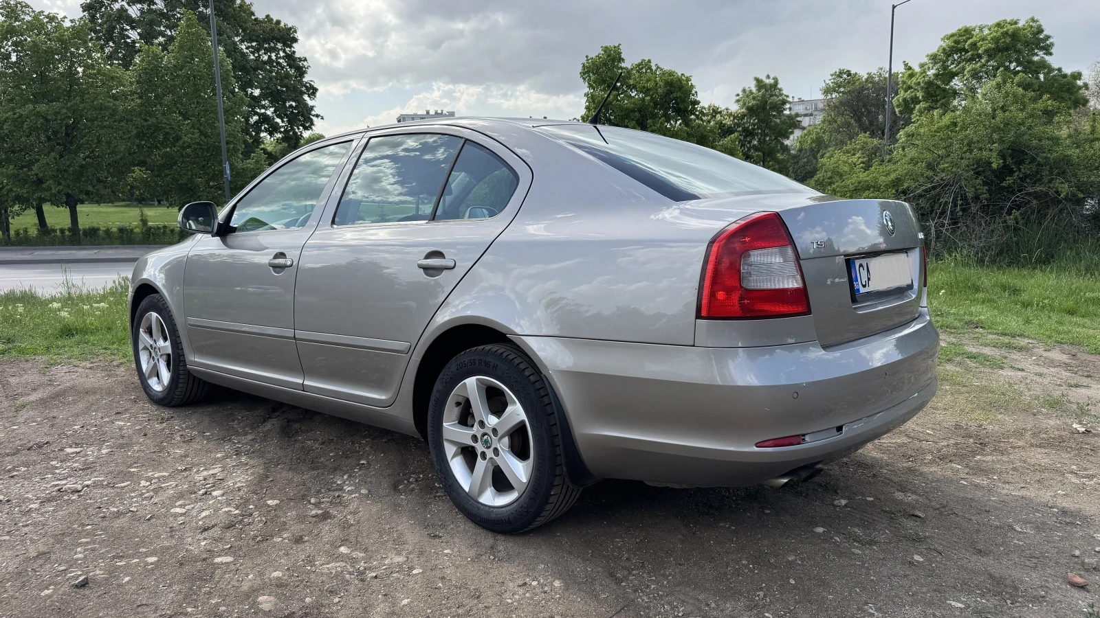 Skoda Octavia TSI 1.8, снимка 3 - Автомобили и джипове - 54717447