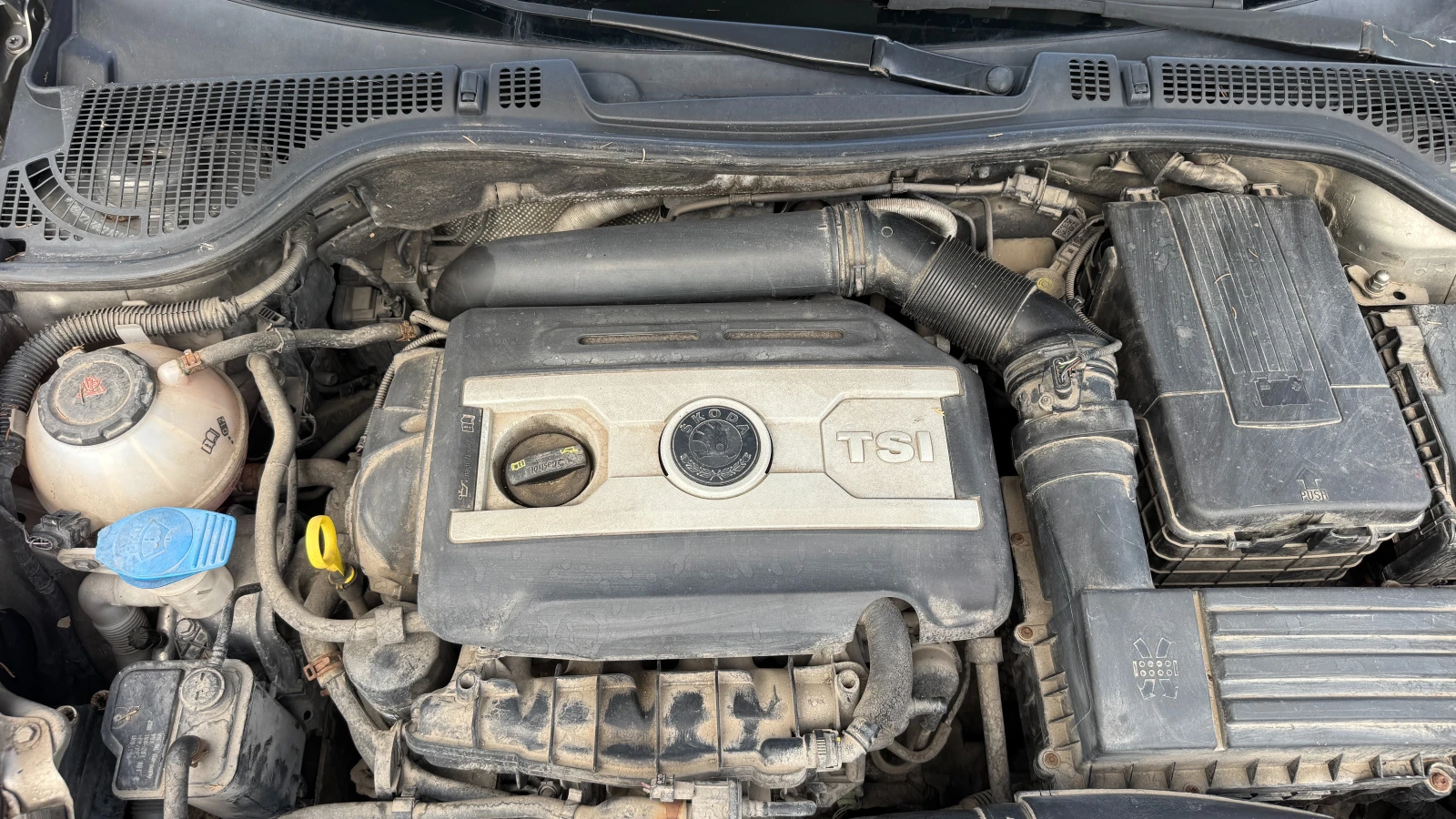 Skoda Octavia TSI 1.8, снимка 11 - Автомобили и джипове - 54717447