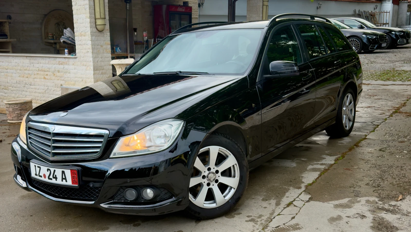 Mercedes-Benz C 200 Фейс Автомат , снимка 2 - Автомобили и джипове - 54804720