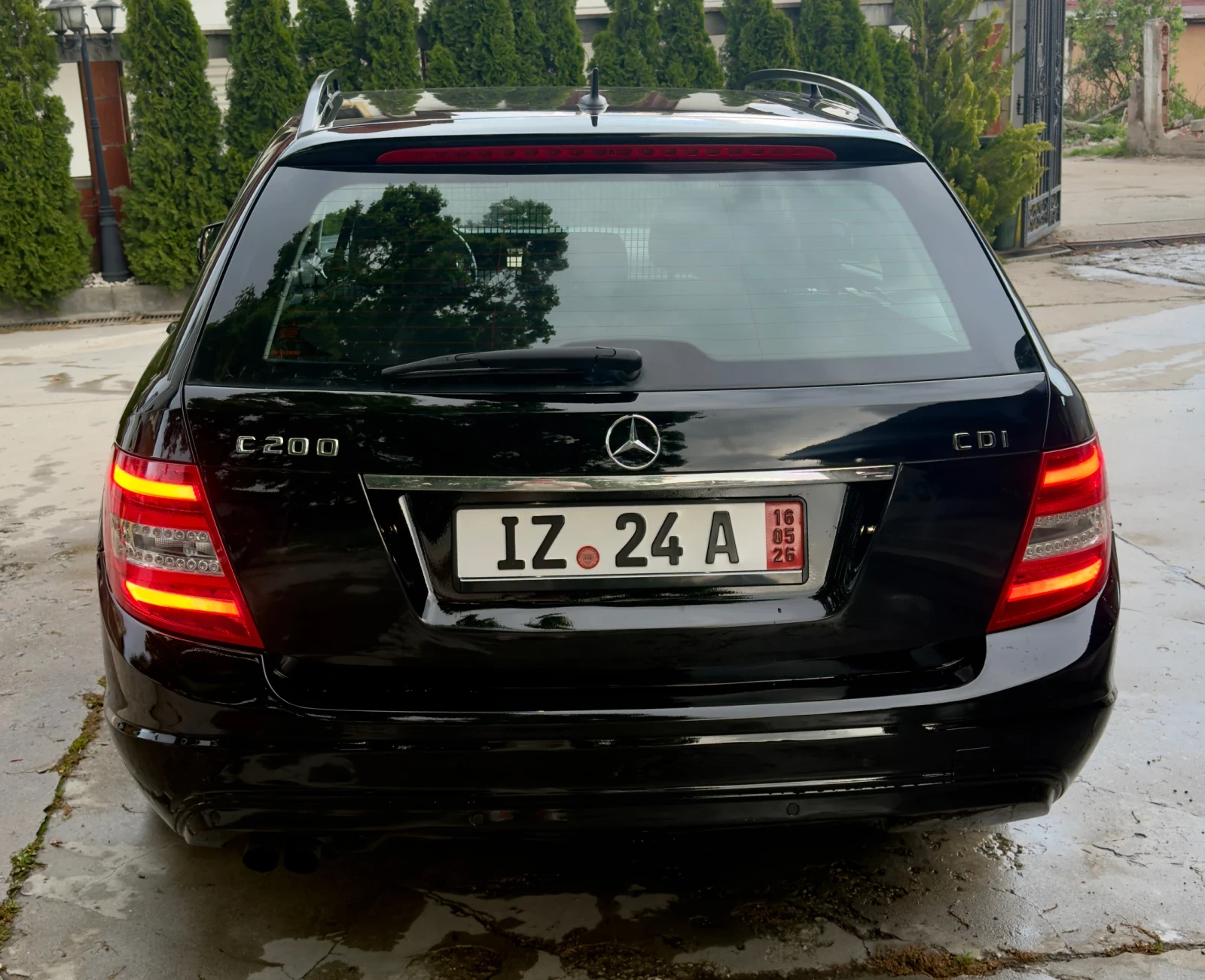 Mercedes-Benz C 200 Фейс Автомат , снимка 5 - Автомобили и джипове - 54804720