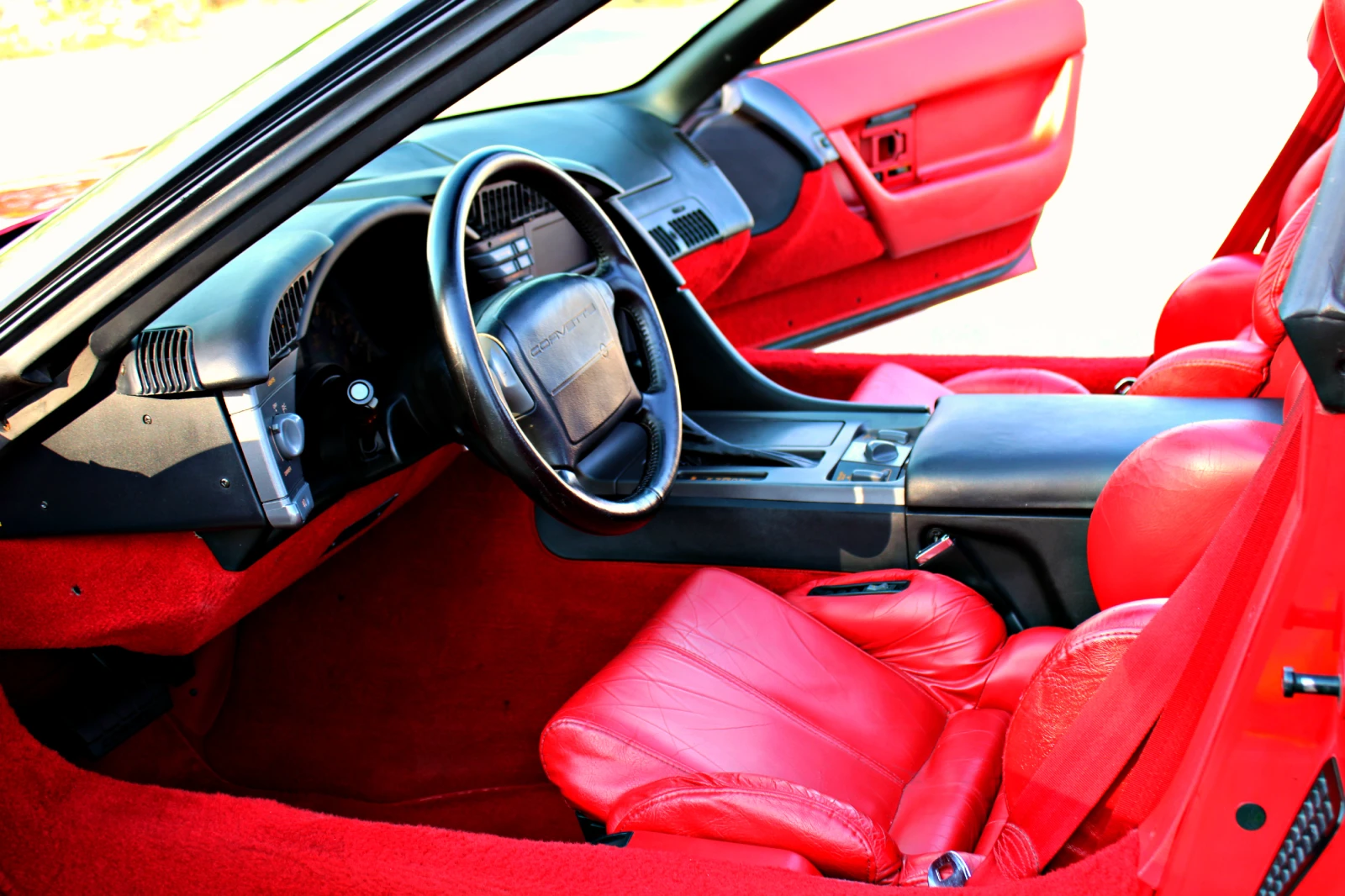 Chevrolet Corvette C4 V8 Targa Швейцария, снимка 10 - Автомобили и джипове - 54971558