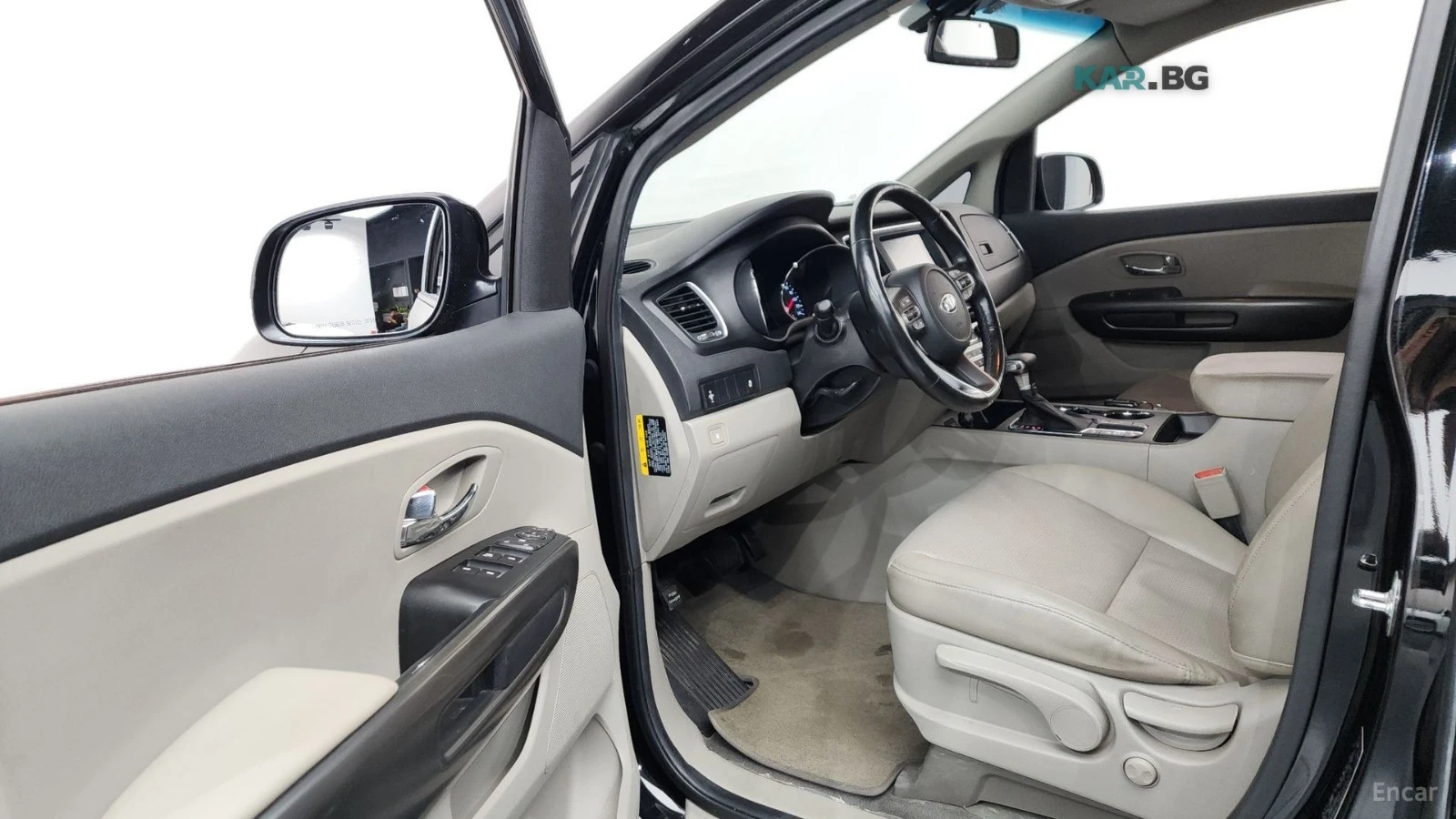 Kia Carnival * 9 МЕСТА* KEYLESS* Camera* ПОДГРЕВ* , снимка 10 - Автомобили и джипове - 55062024