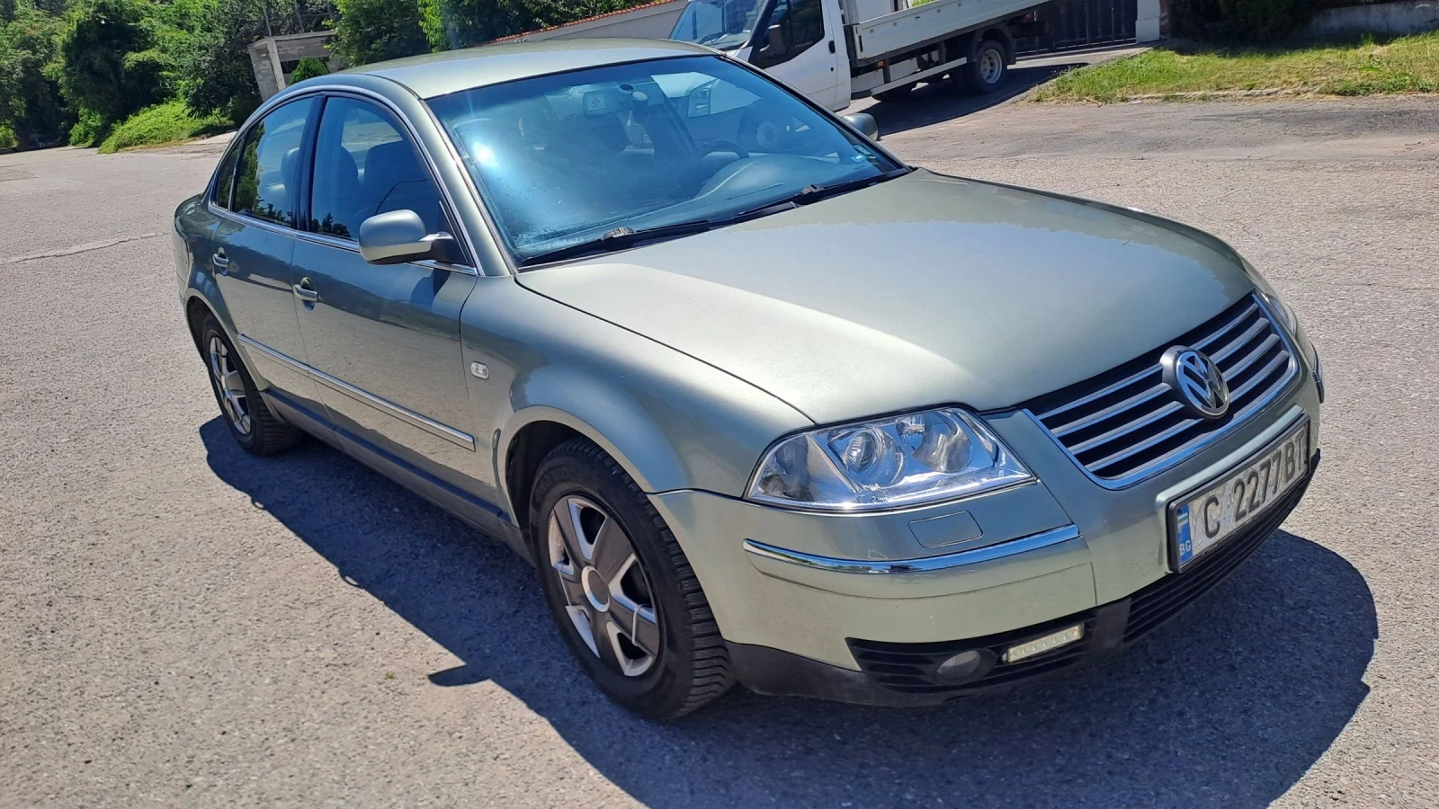 VW Passat 2.0 116кс. ГАЗ ПОДГРЕВ! , снимка 2 - Автомобили и джипове - 55067656
