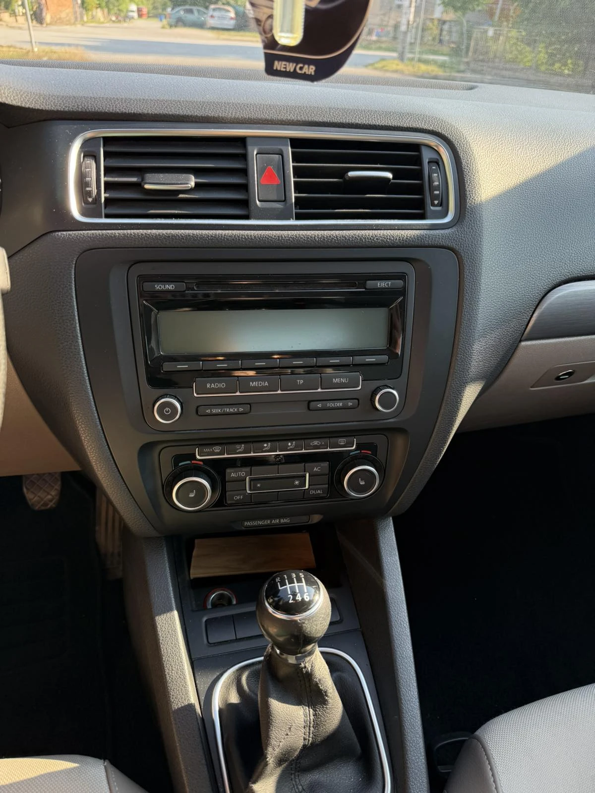 VW Jetta, снимка 9 - Автомобили и джипове - 55077825