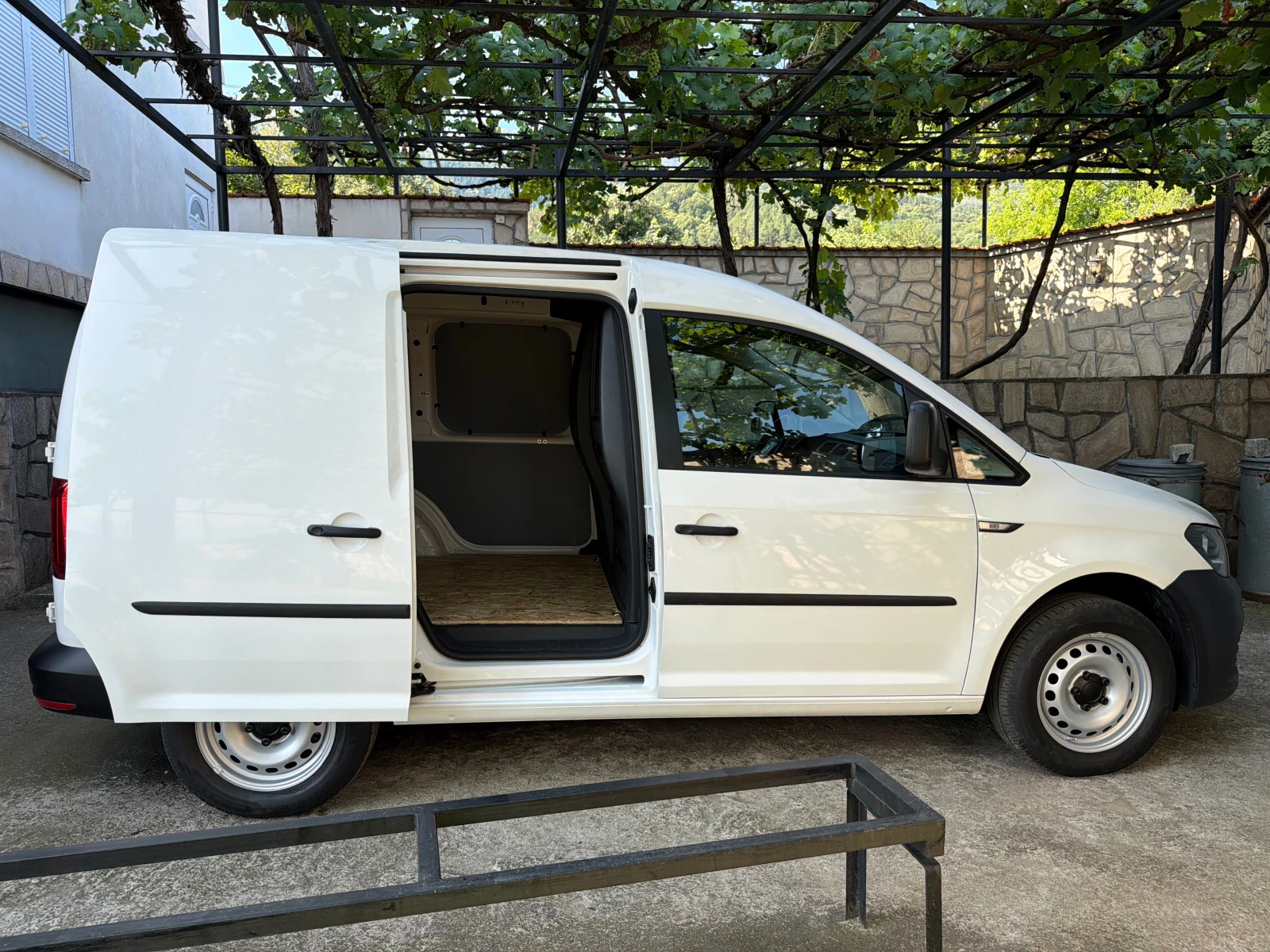 VW Caddy 1.4 CNG 94 000 KM N1 МЕТАН KLIMA  EURO 6 , снимка 14 - Автомобили и джипове - 55185510