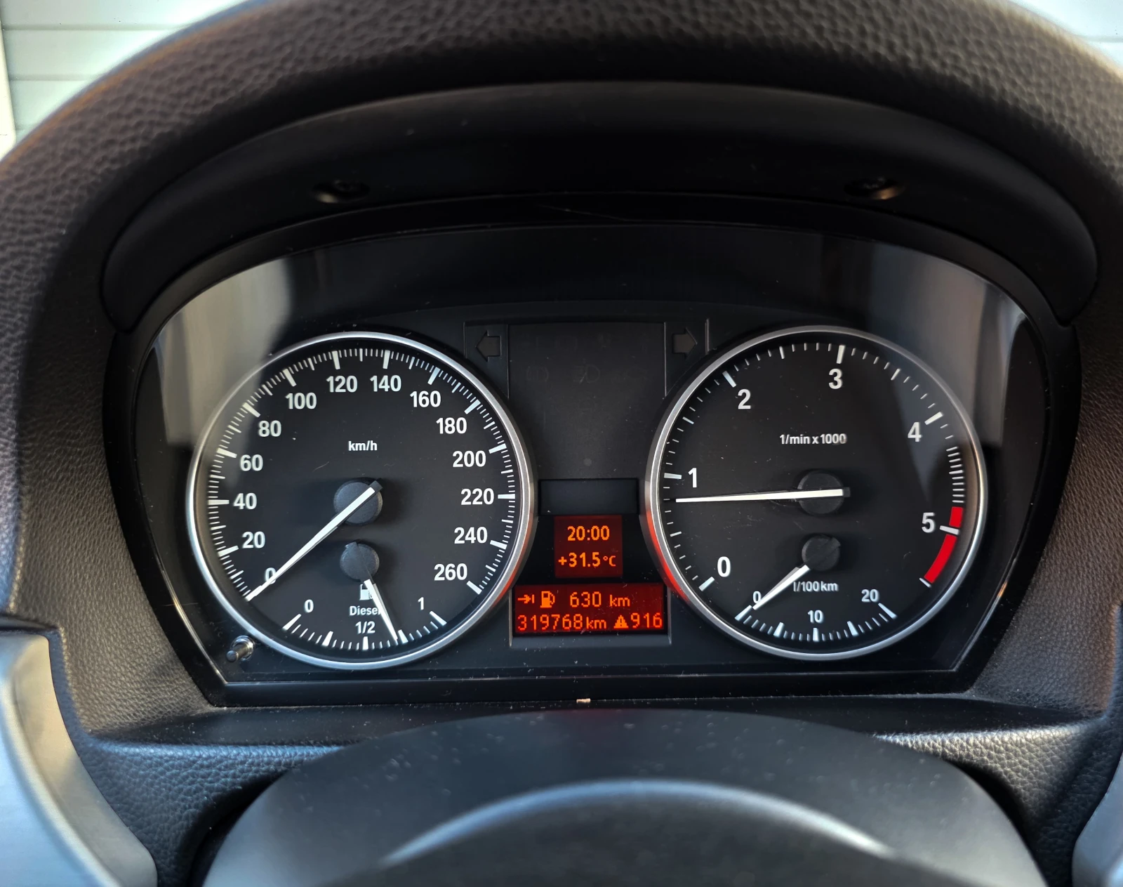 BMW 320, снимка 14 - Автомобили и джипове - 55358436