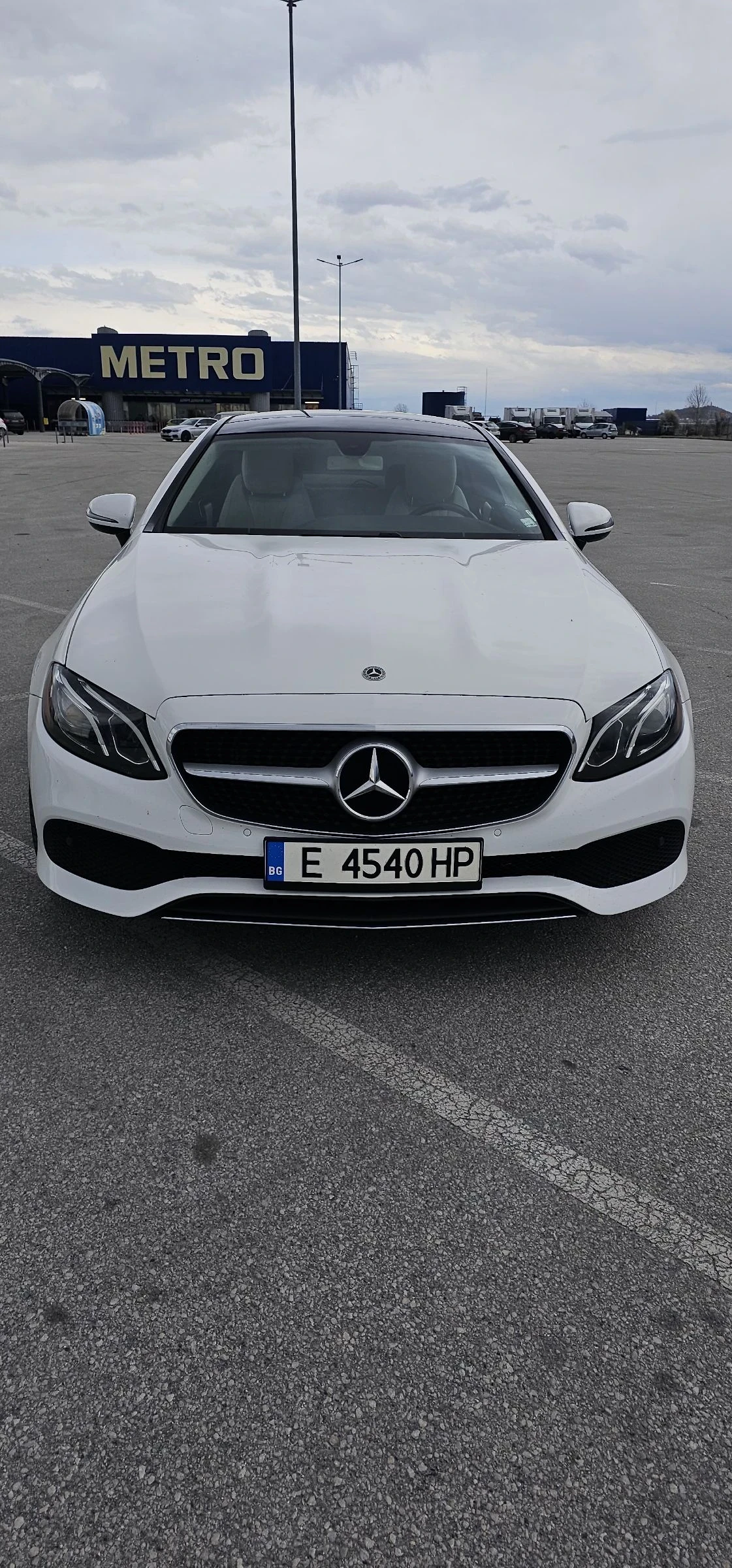 Mercedes-Benz E 400 4MATIC Coupe Burmester Панорама, снимка 3 - Автомобили и джипове - 55811898
