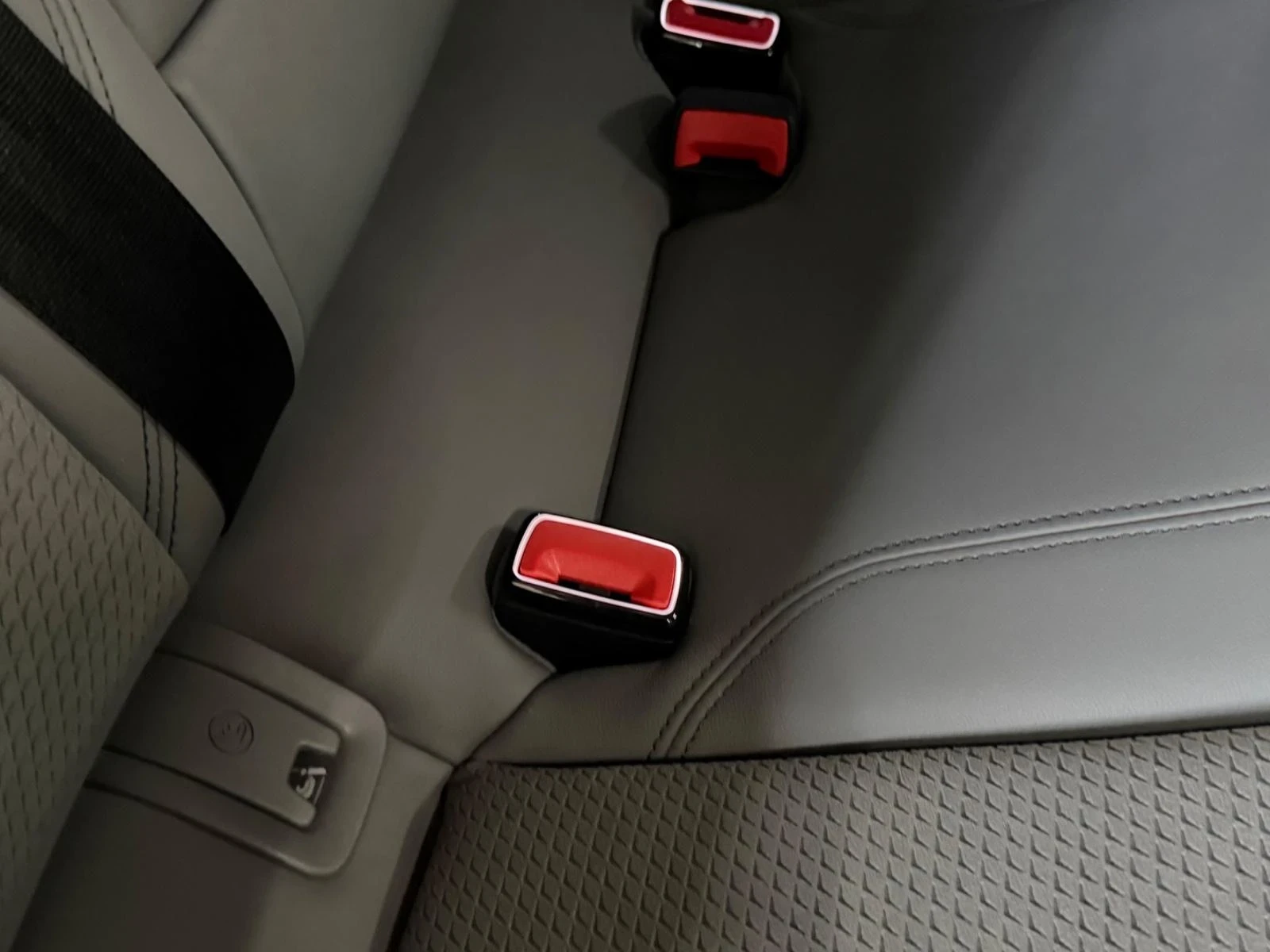 Audi E-Tron S-line 55 Quattro , снимка 6 - Автомобили и джипове - 55879280