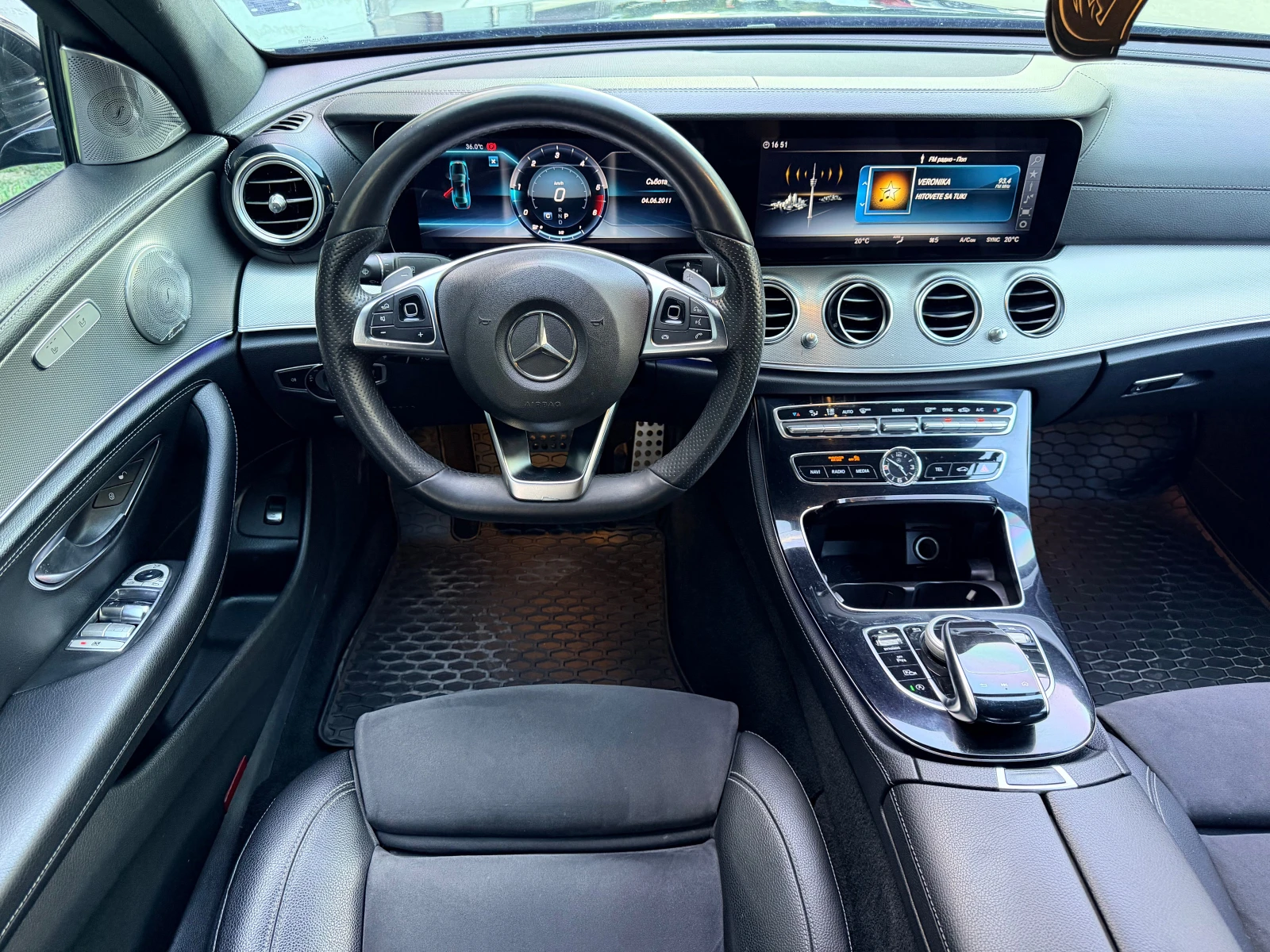 Mercedes-Benz E 220 AMG LINE PODGREV 360VIEW, снимка 11 - Автомобили и джипове - 55886667