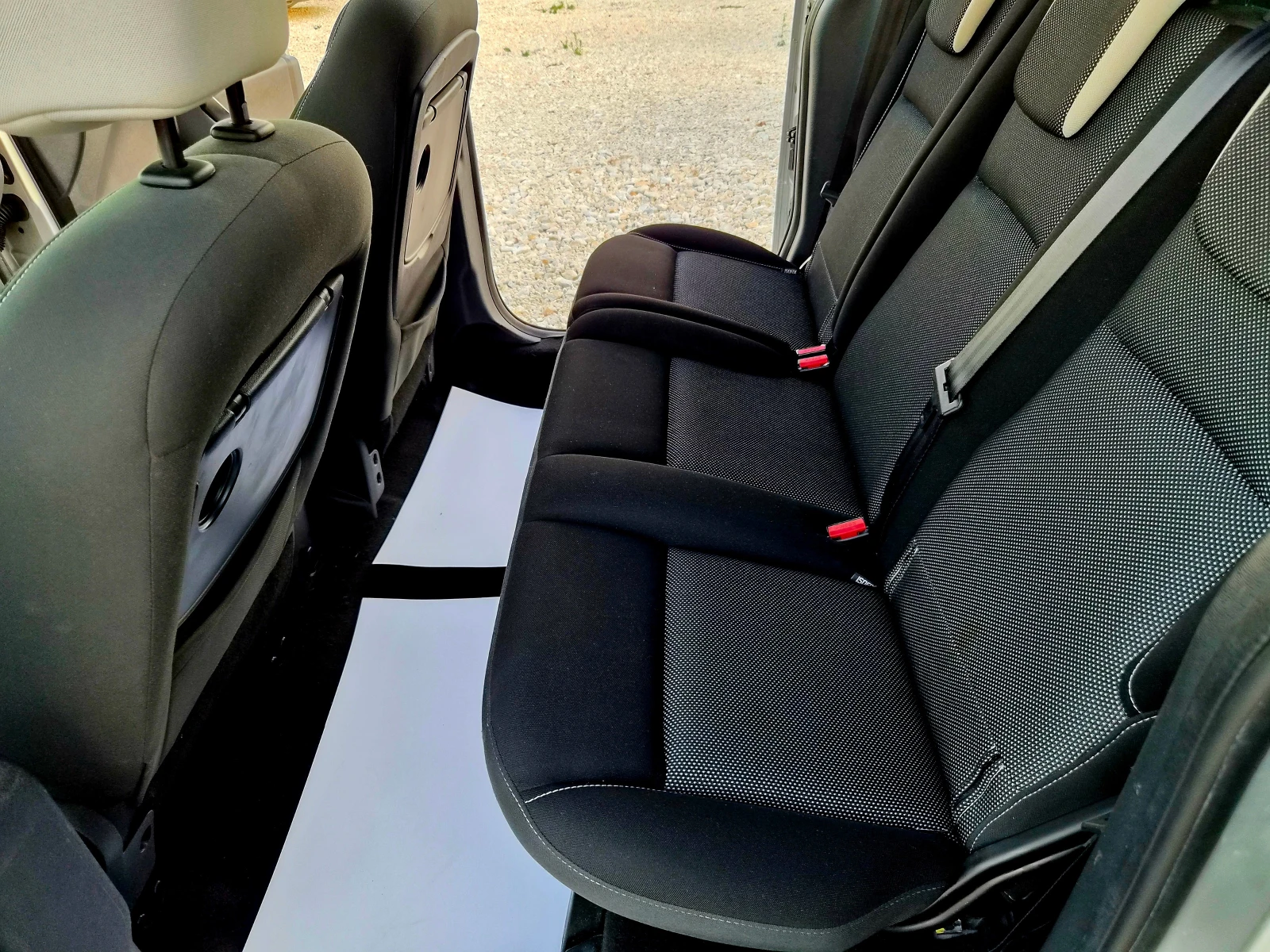 Renault Kangoo 1.5 DCI 110ks.EVRO 5 Navi , снимка 16 - Автомобили и джипове - 55940870