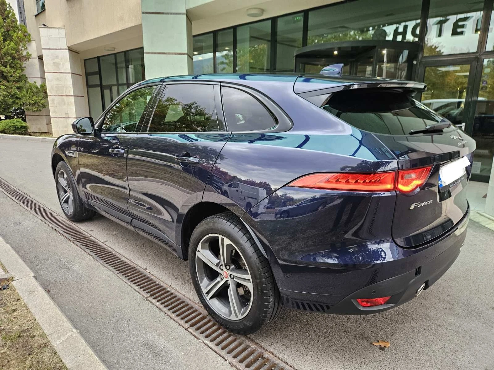 Jaguar F-Type Jaguar F-PACE R-Sport | HUD | �������� | 4-����� � | Mobile.bg � ����������� 5