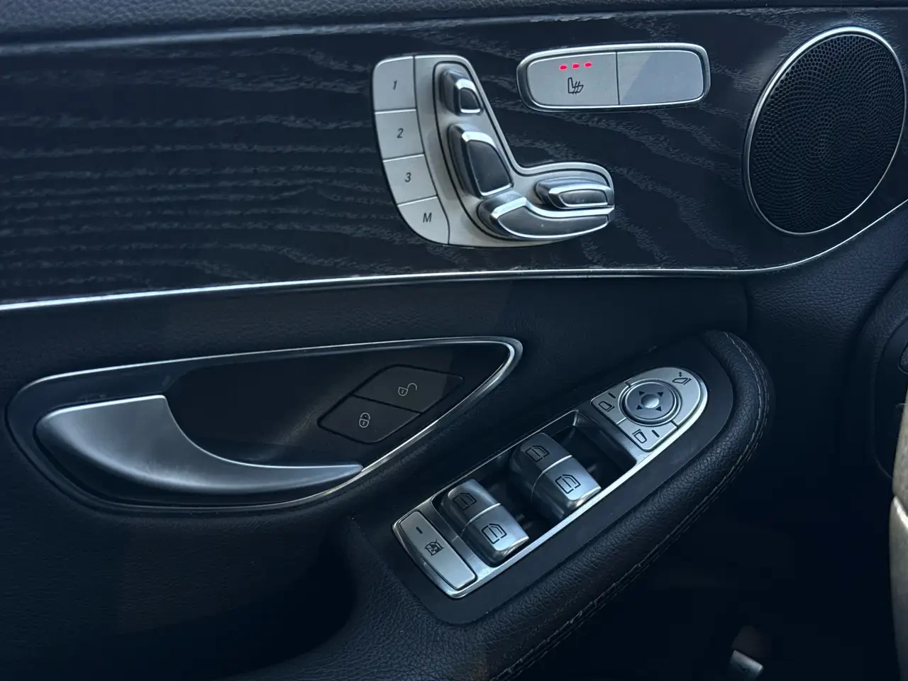 Mercedes-Benz C 200 * 4Matic Leather Sunroof Back up Camera Safety Pck | Mobile.bg � ����������� 5