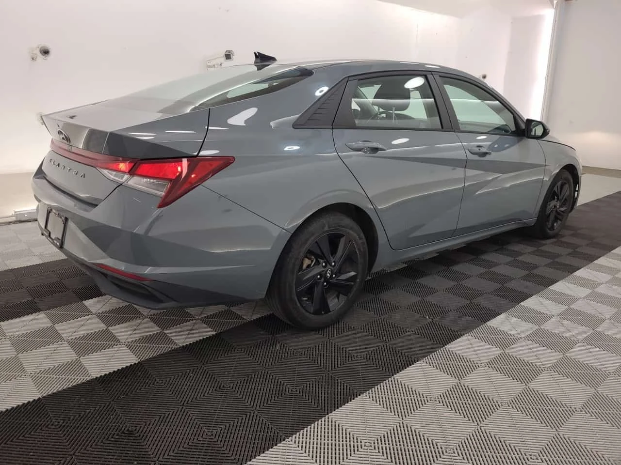 Hyundai Elantra * PREFERRED * ПОДГРЕВ * KEYLESS, снимка 4 - Автомобили и джипове - 56199144