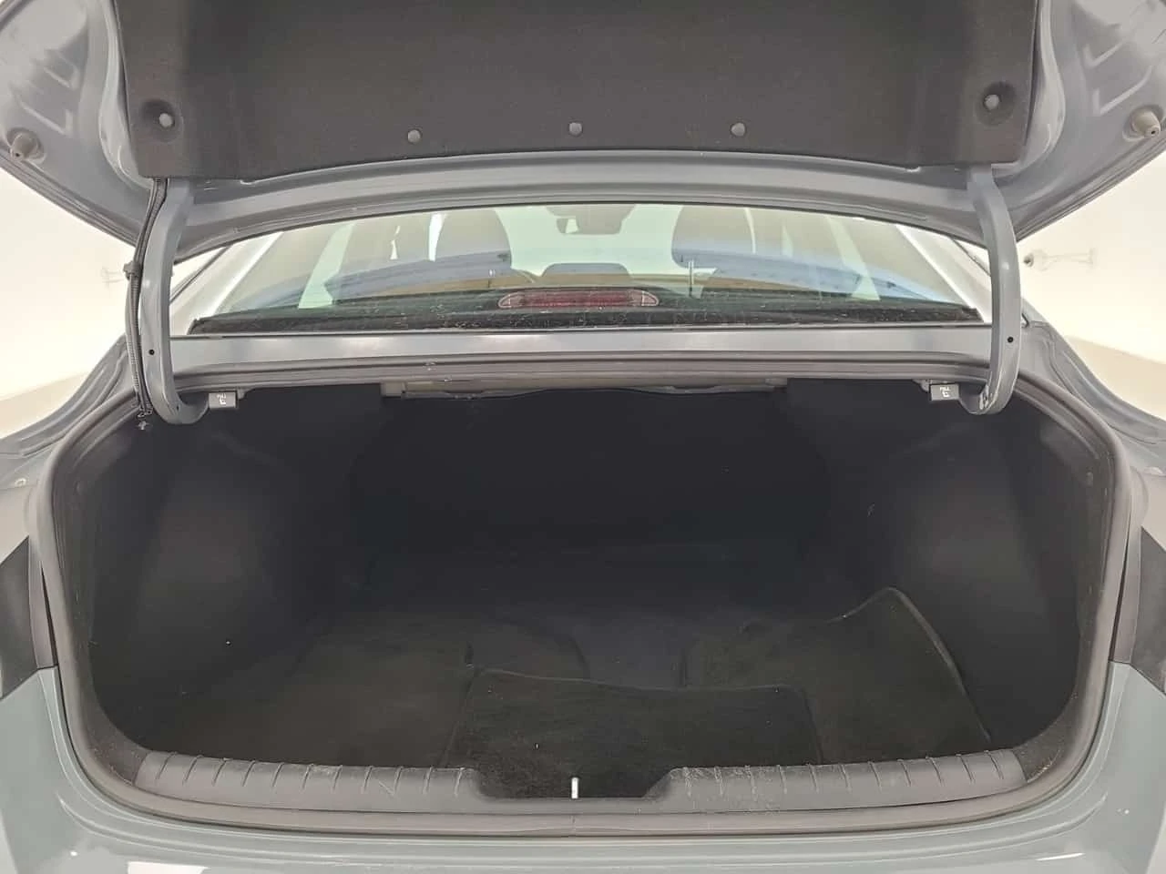 Hyundai Elantra * PREFERRED * ПОДГРЕВ * KEYLESS, снимка 15 - Автомобили и джипове - 56199144