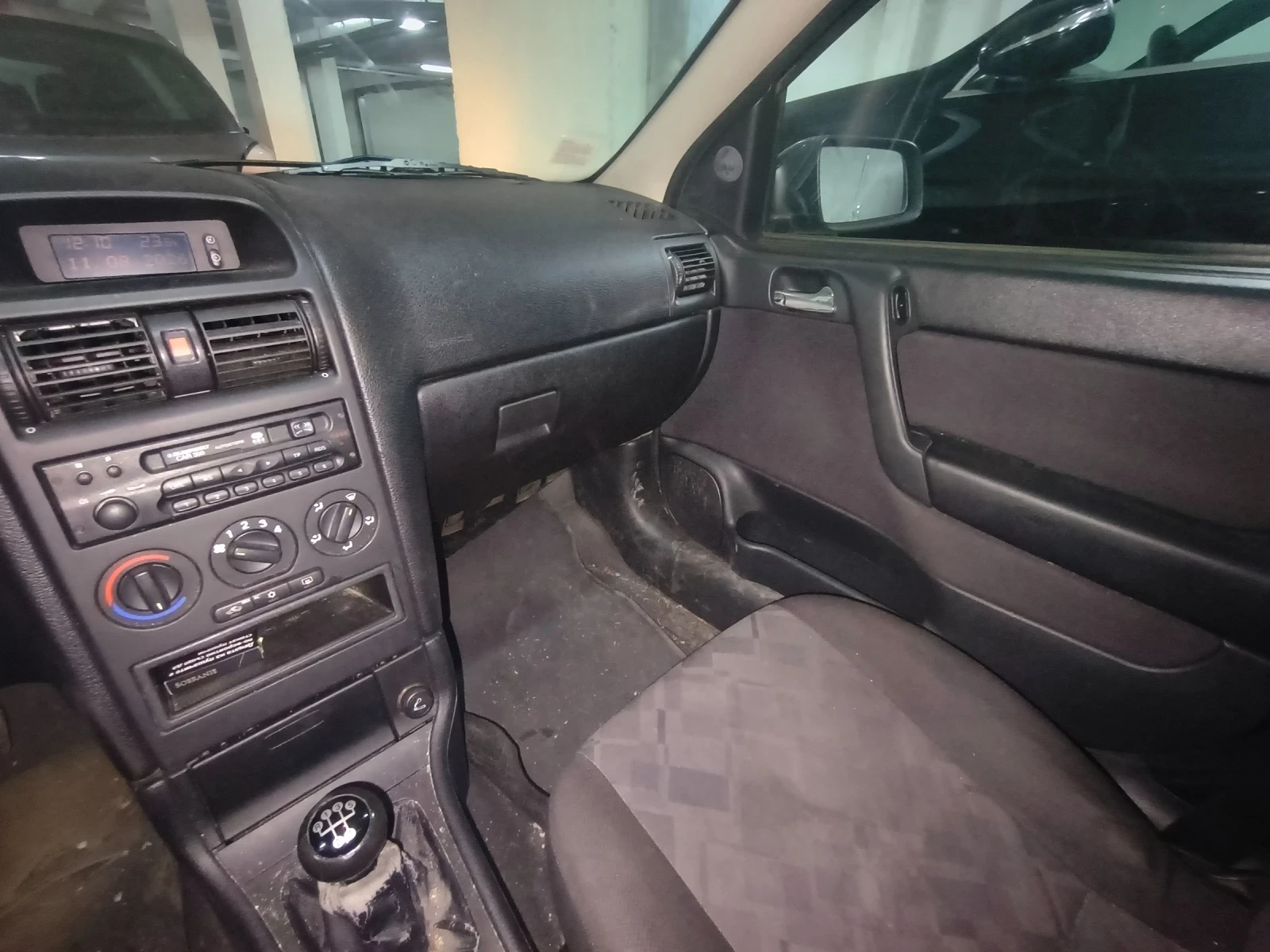 Opel Astra, снимка 7 - Автомобили и джипове - 56202293